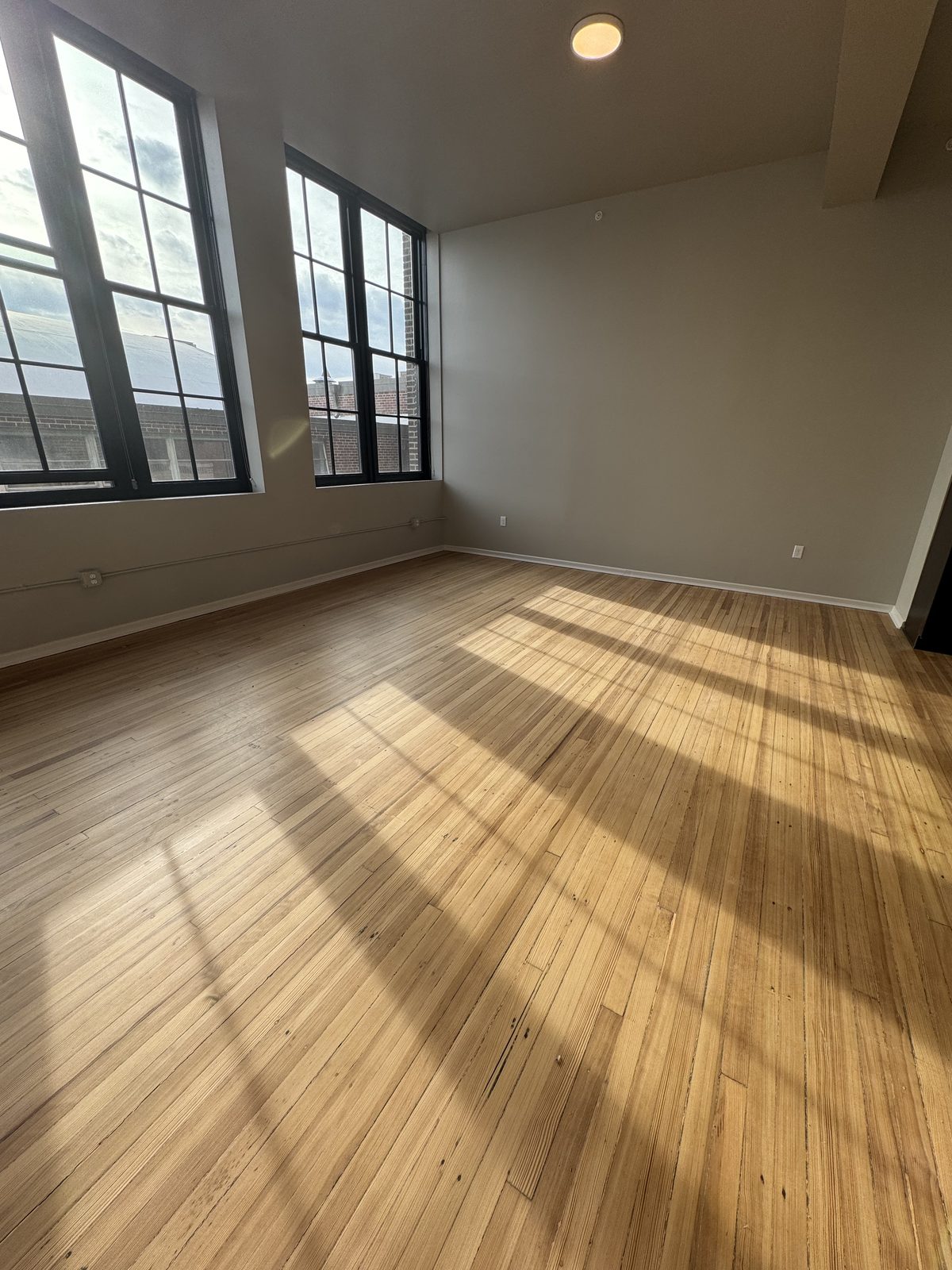 1917 Lofts — original staircase